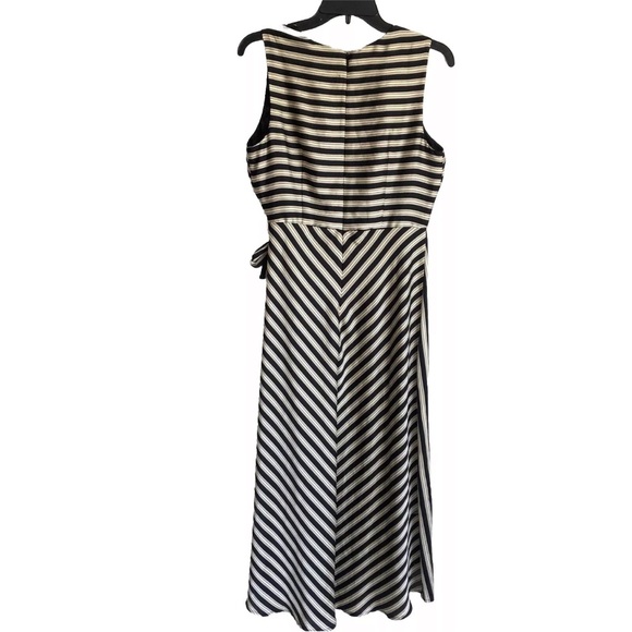 Vince Camuto Faux Wrap Dress Satin Striped Sleeveless Midi Flowy - Picture 15 of 15